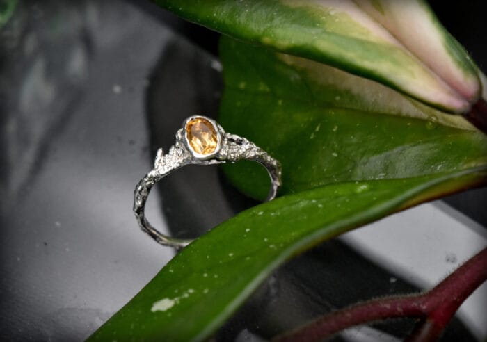 Žiedas su citrinu – Paveikslėlis 1