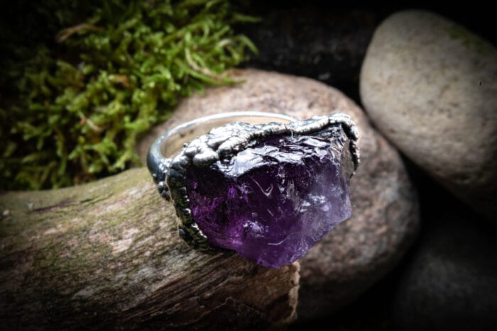 Ametisto kristalo žiedas – Paveikslėlis 3