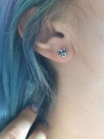 Nedideli tsavoritų auskarai - Image 3