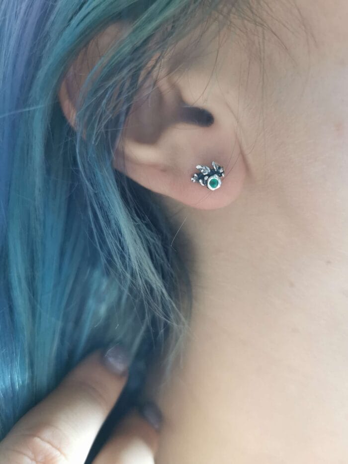 Nedideli tsavoritų auskarai - Image 3