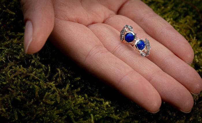 Botaniniai auskarai su lazuritais – Paveikslėlis 2