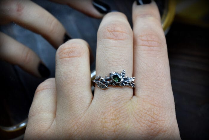Botaninis žiedas su safyru – Paveikslėlis 5