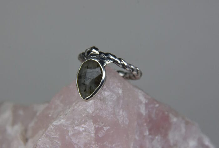 Labradorito žiedas – Paveikslėlis 4
