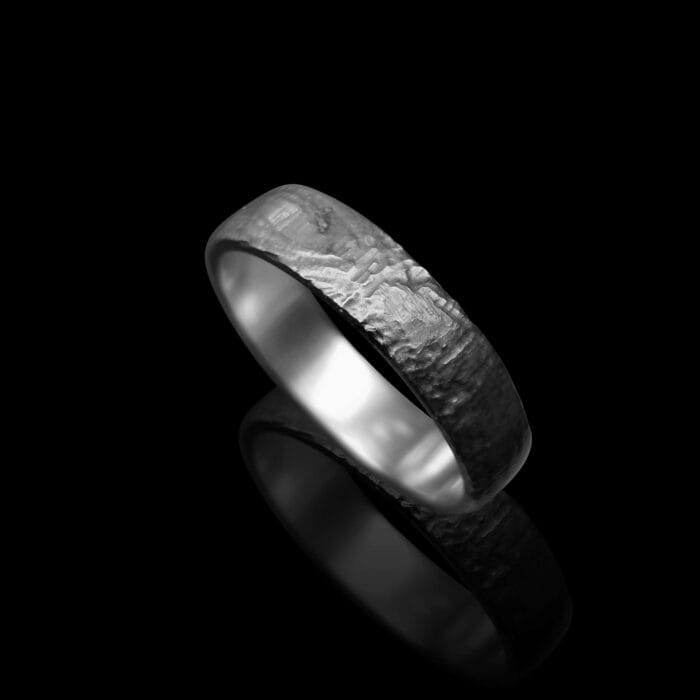 0649fc_d668fb0f56bd438b86bc2a6eabee768dmv2.jpg Tamsos linijos – Paveikslėlis 1