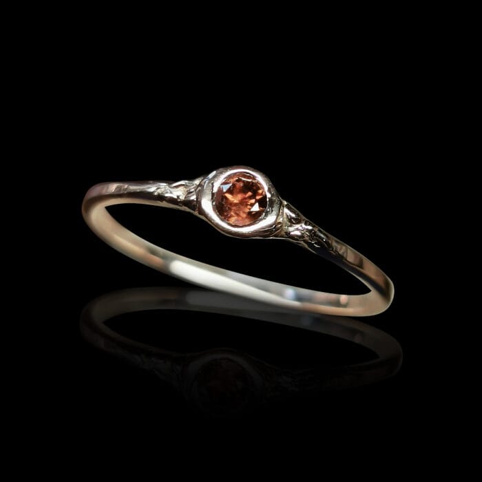 Saulės prisilietimas - Image 2