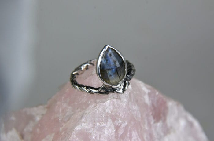 Labradorito žiedas – Paveikslėlis 1