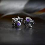 Nedideli ametistų auskarai