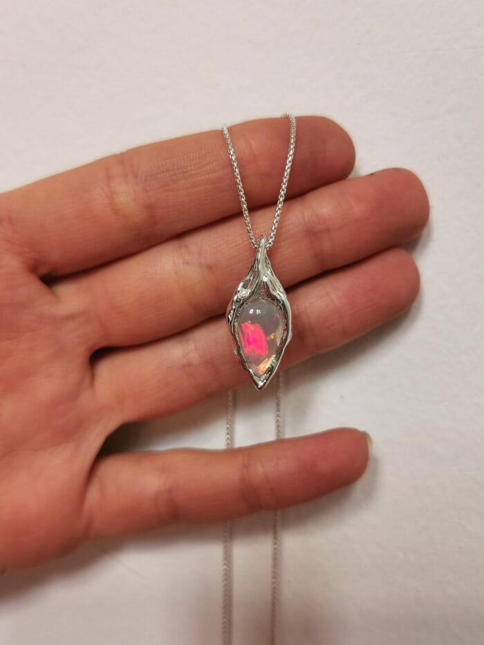 Ugnies lašas - Image 4