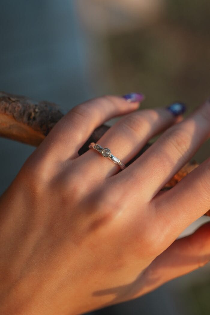 Šviesos šešėlis - Image 4