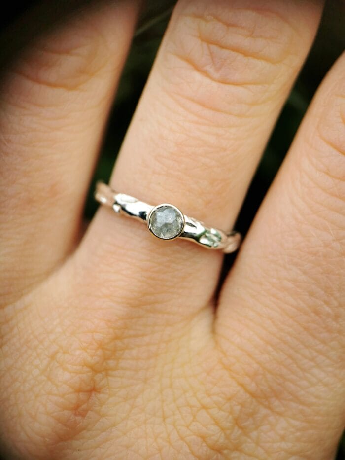 Šviesos šešėlis - Image 3