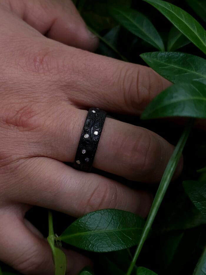 Juoda naktis - Image 2